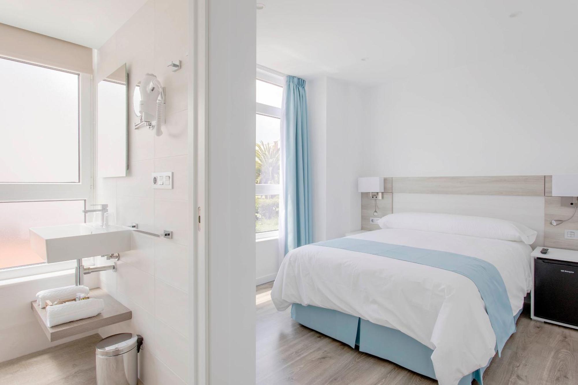 סדריה Hostal Praia Madalena מראה חיצוני תמונה
